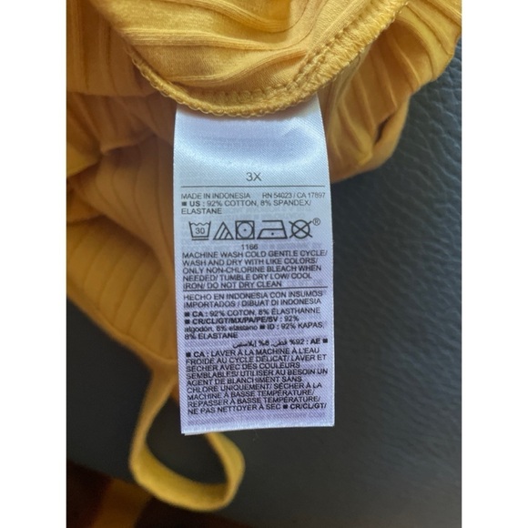 NWT Old Navy Mustard Yellow Sleeveless Tank Top, Size 3X NWT - Picture 4 of 4